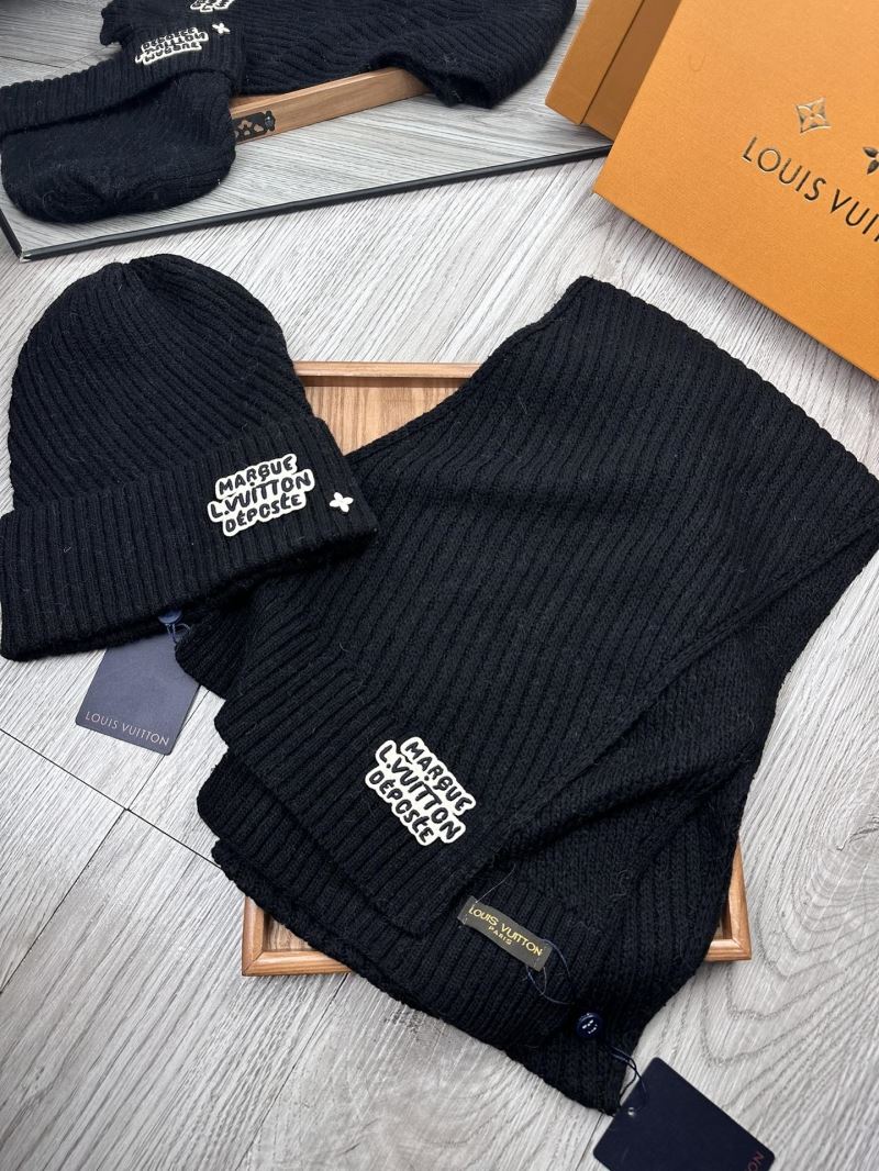 Louis Vuitton Caps Scarfs